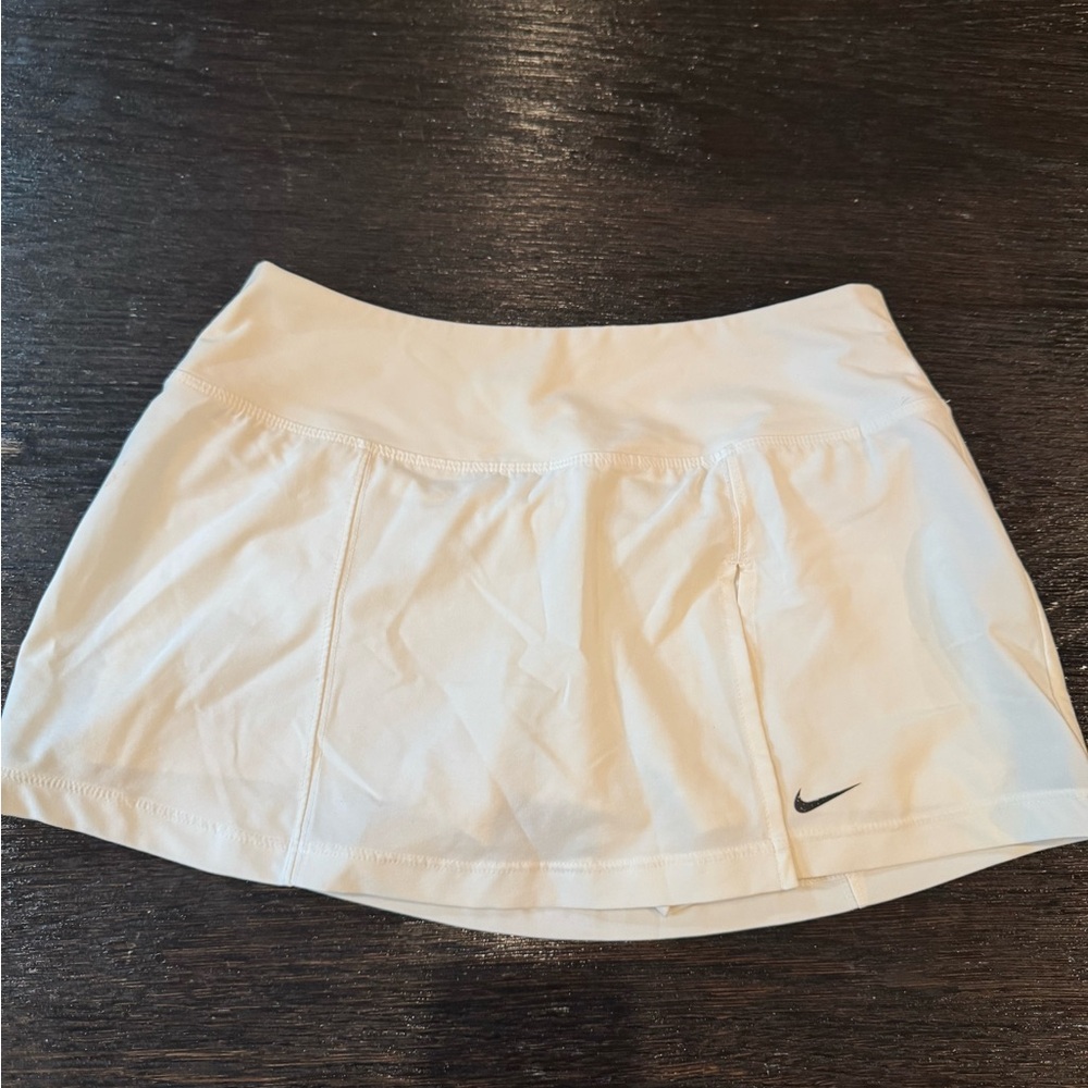 Nike Cream Dri-FIT Skirt